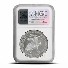 Load image into Gallery viewer, Struck at West Point Mint 2025(W) Eagle S$1 Early Releases MS69 - Donald J. Trump, 45th & 47th President Metalstacks