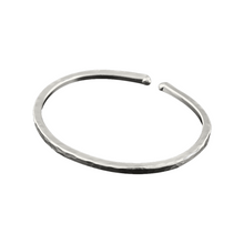 Load image into Gallery viewer, 1 Oz Hammered Silver Bullion Bracelet