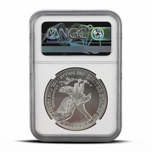 Load image into Gallery viewer, 2021 Eagle S$1 Eagle Landing T-2 First Day of Issue MS70 - Eagle 35th Anniversary Label (PSV 20) MetalStacks
