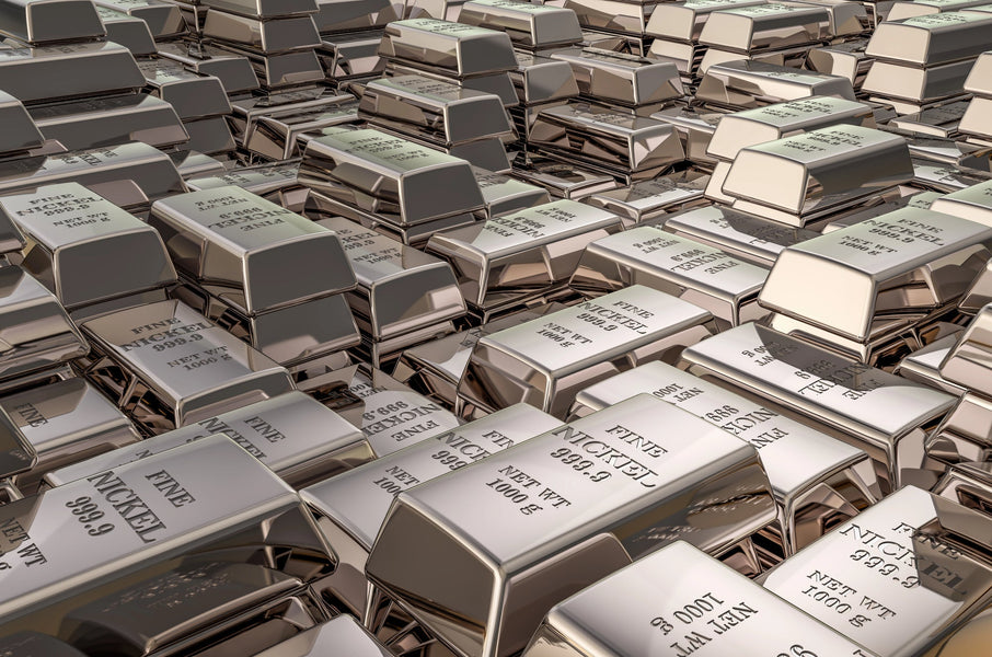 Silver Forecast: XAG/USD Holds $42 as Fed Decision Looms